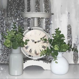 Set Of 2 Target Glass Bud Vases Home Decor